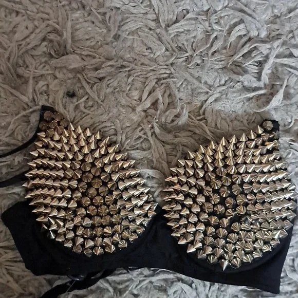 Lady GAGa Replica Studded Top - Picture 3 of 5